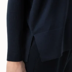 Oversized V-Neck Merino Wool Knit Pullover 11 Oversized V-Neck Merino Wool Knit Pullover -Deals Vog Shift Store 20191218099 e 88d59565 3a30 49bf 8ec9 286ae8333702