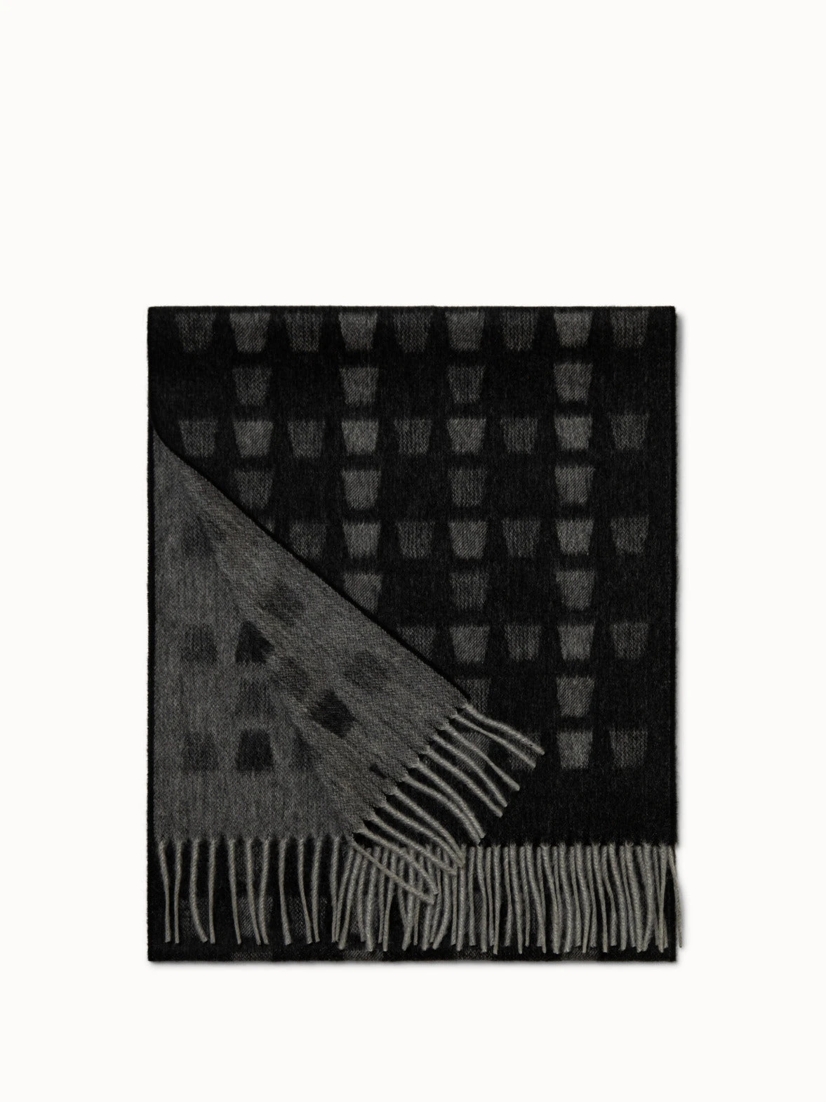 AKRIS Cashmere Trapezoid Print Scarf 5 AKRIS Cashmere Trapezoid Print Scarf - Image 3