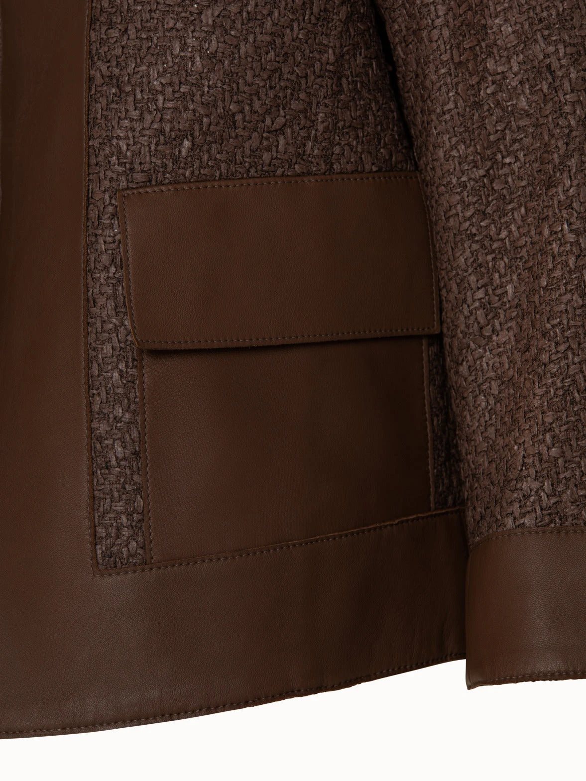 AKRIS Wool Blend Structured Tweed Jacket With Leather Trim 6 AKRIS Wool Blend Structured Tweed Jacket With Leather Trim - Image 4