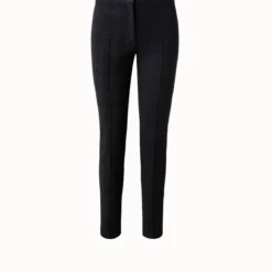 Cropped Leggings With A Wide Waistband