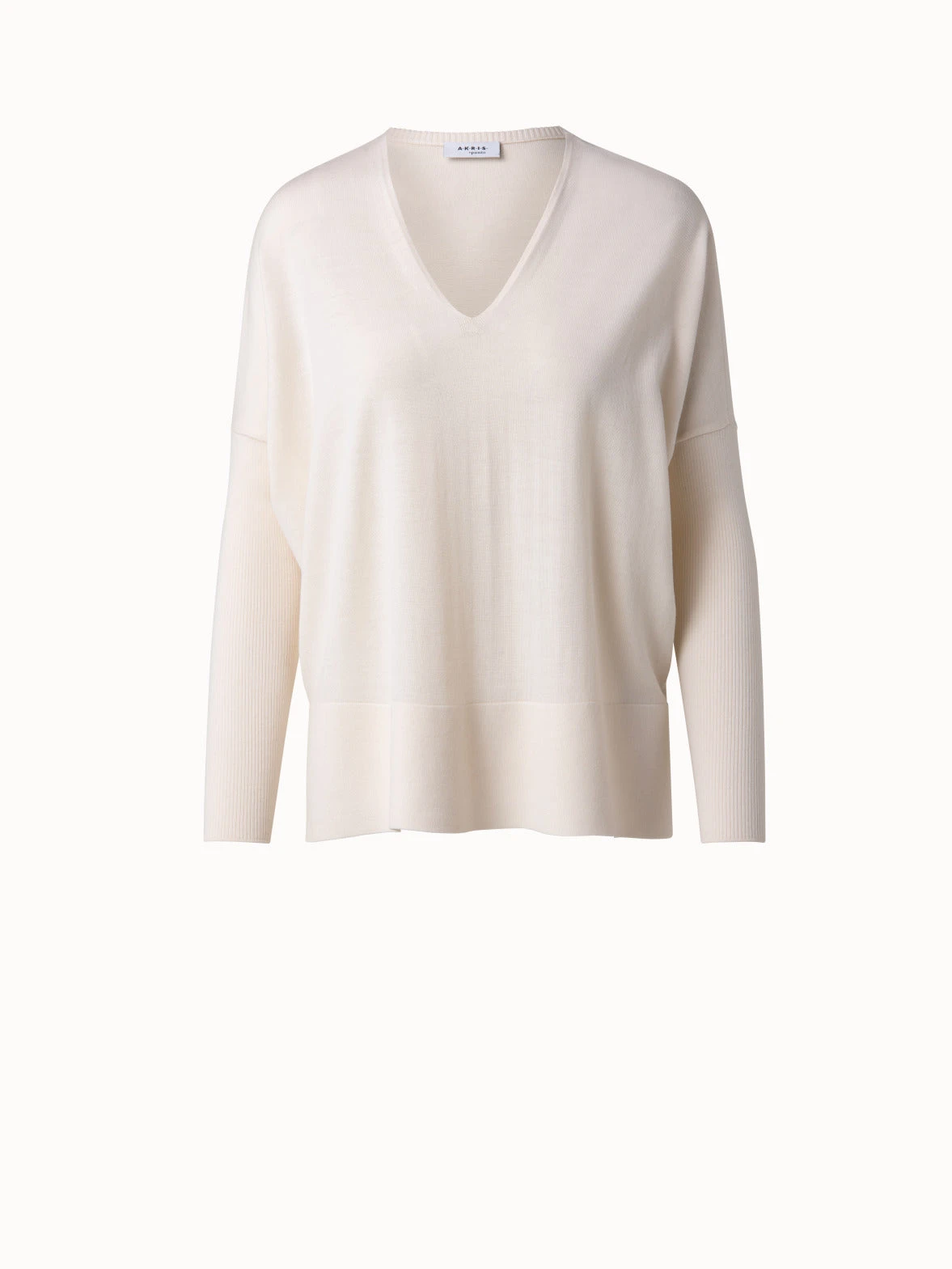 Oversized Merino Wool Pullover 3 Oversized Merino Wool Pullover