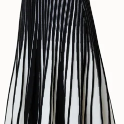 Structured Stripes Merino Wool Dress -Deals Vog Shift Store 768335 ee93b142 db69 4148 8d3c cde6be6f3666