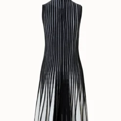 Structured Stripes Merino Wool Dress -Deals Vog Shift Store 769313 e60aede7 e80e 43dc 9eaa e798a865a6c2