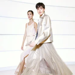 AKRIS Pearlized Nappa Leather Jacket -Deals Vog Shift Store Akris RE22 Editorial A59 4x5 31d5ccd0 bc45 4e93 8db4 d64f0459ac94